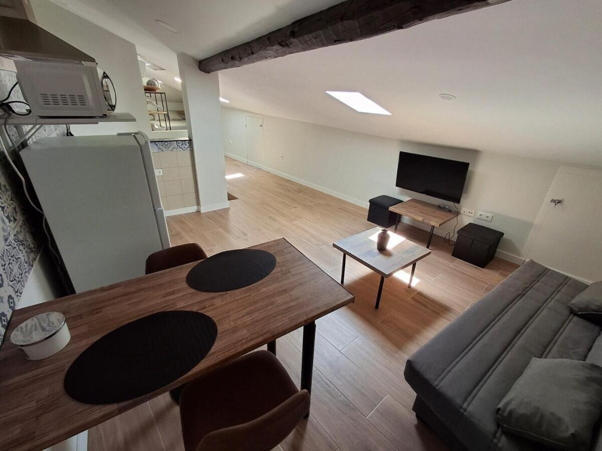 Apartamentos Tierra Lavanda Бриуэга Экстерьер фото